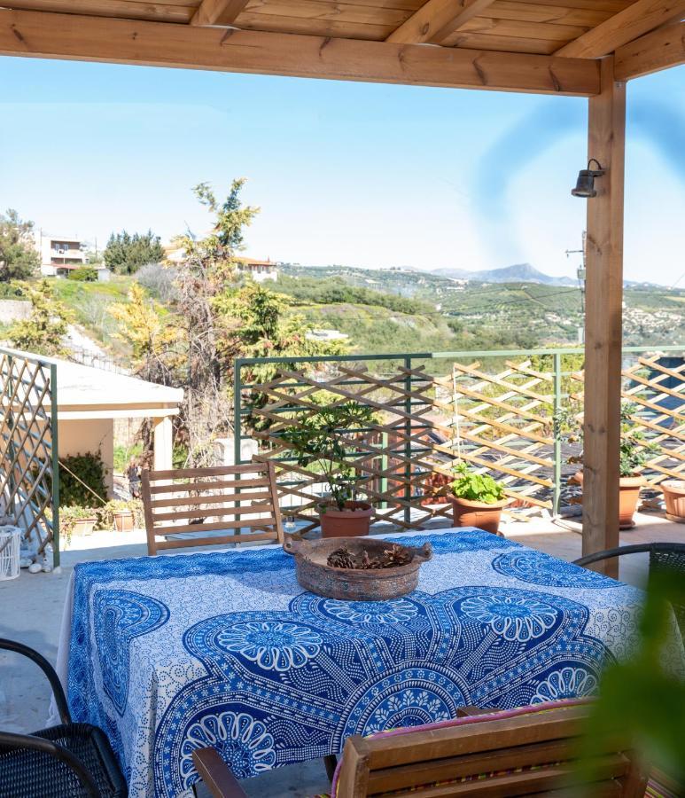 Апартаменты Cozy Studio In Dafnes Near To Heraklion Dhafnes Экстерьер фото